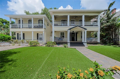 732 Ne Oak Street, St Petersburg, FL 33701