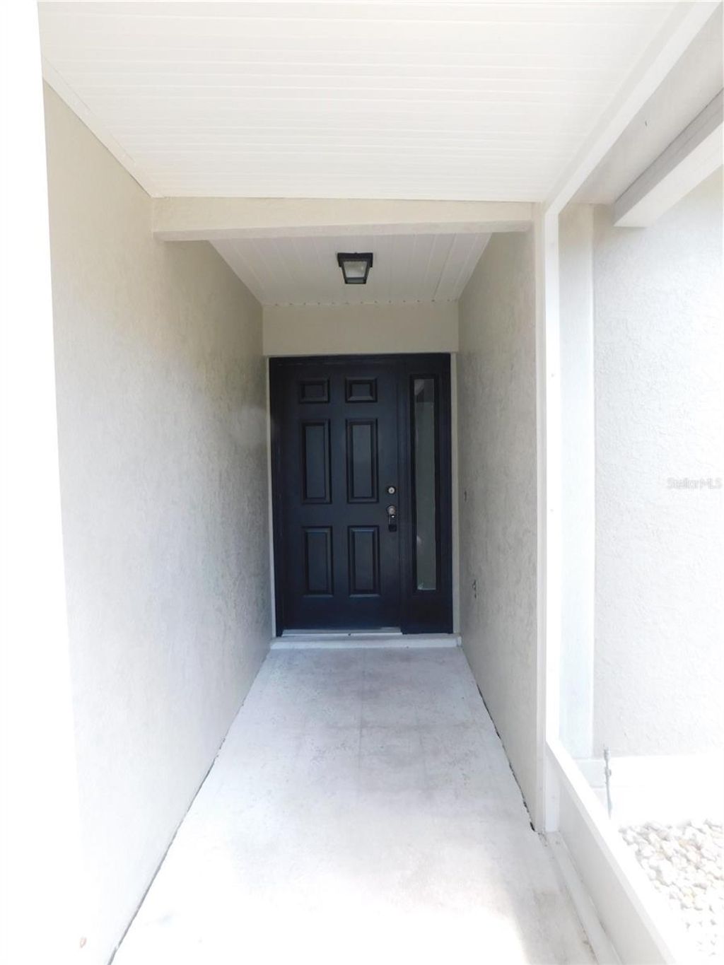 Photo of 2114 Intervista Lane, Valrico, FL 33594 (MLS # TB8400844)