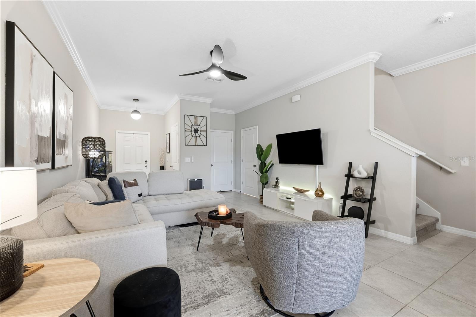 WILLOW SQUARE TWNHMS - Residential