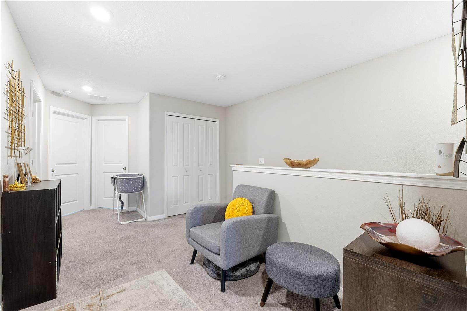 WILLOW SQUARE TWNHMS - Residential