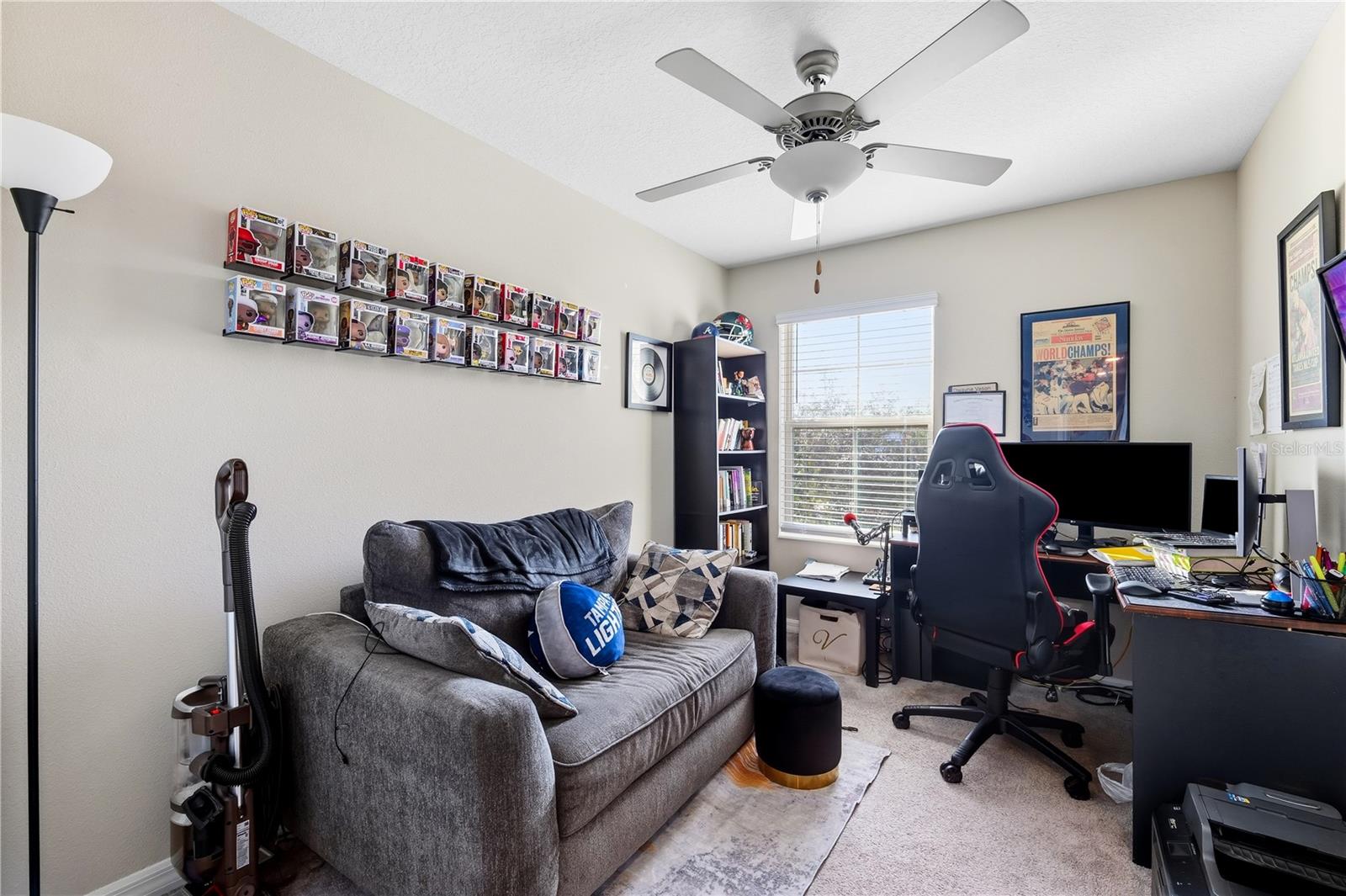 WILLOW SQUARE TWNHMS - Residential