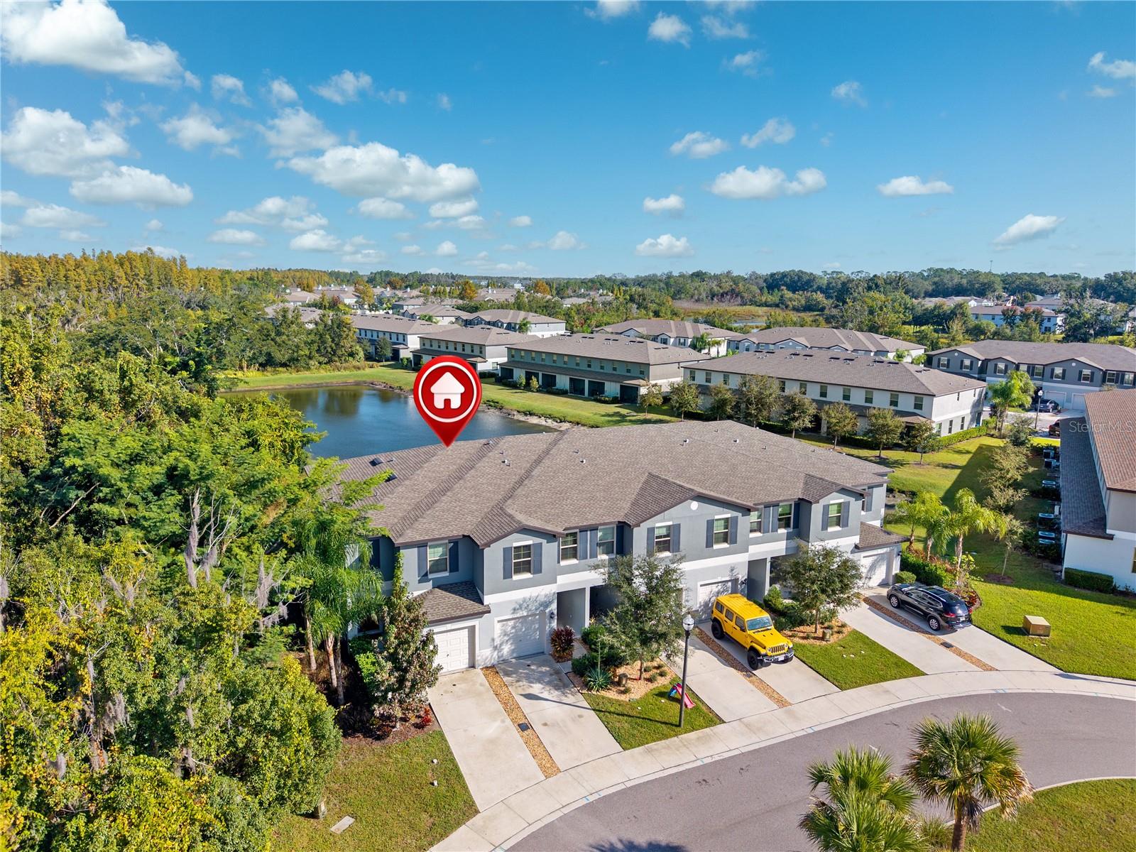 WILLOW SQUARE TWNHMS - Residential