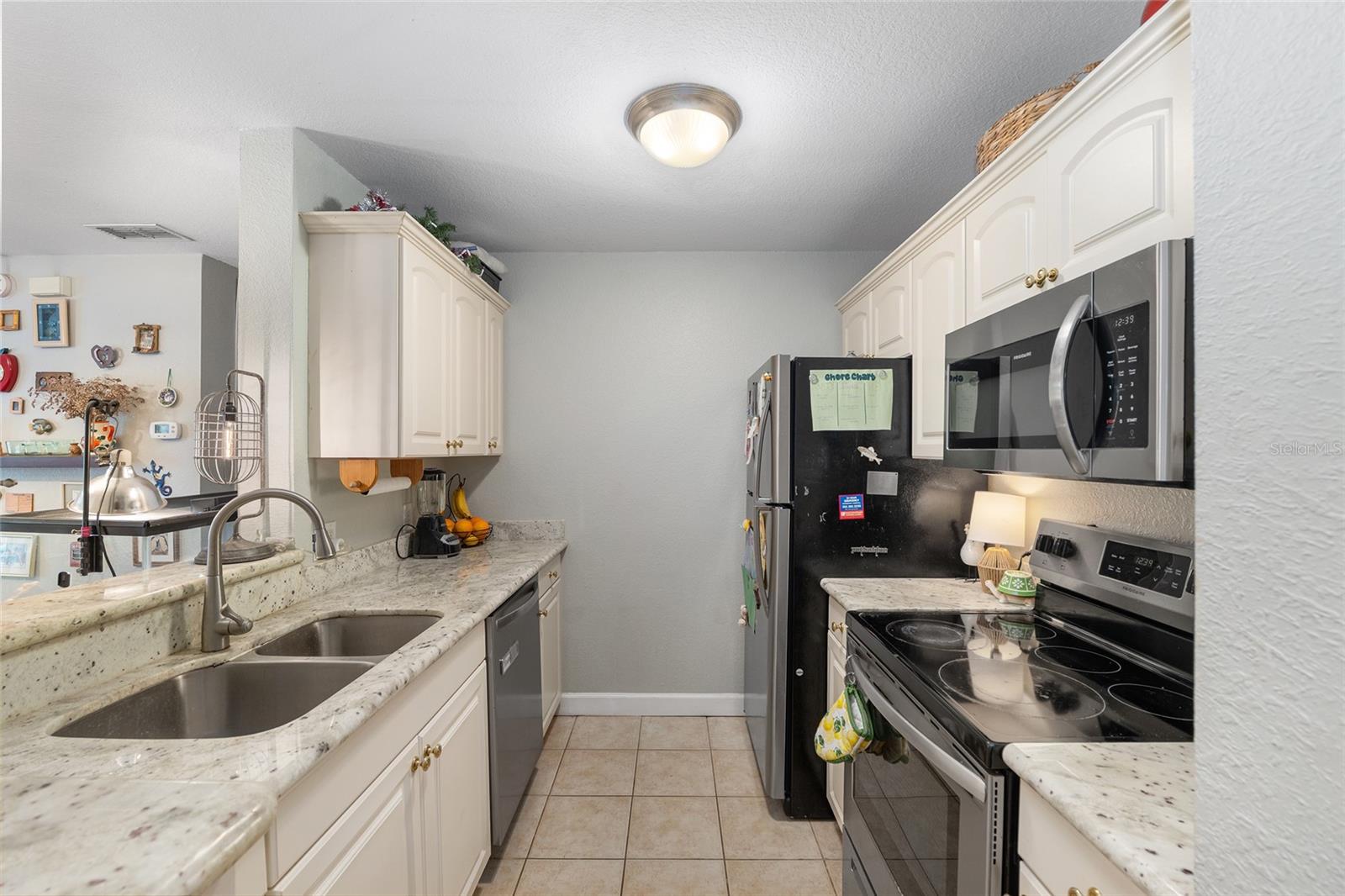 835 SW 9TH STREET 209