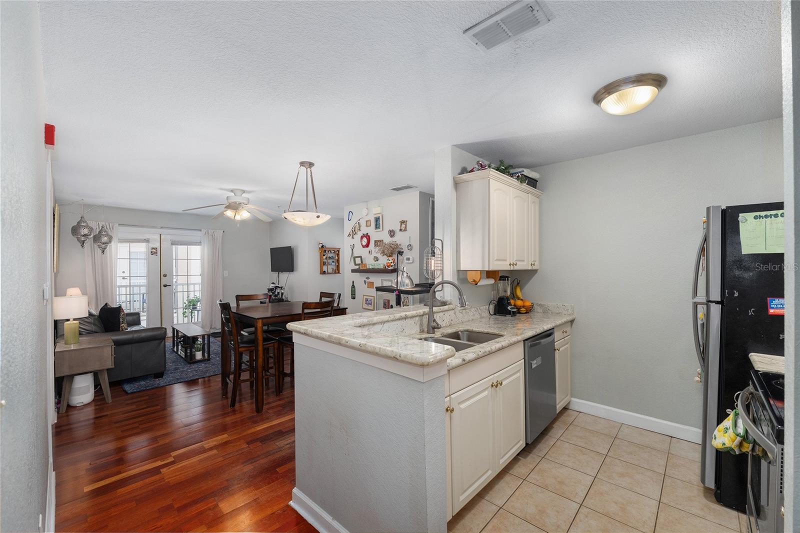 835 SW 9TH STREET 209