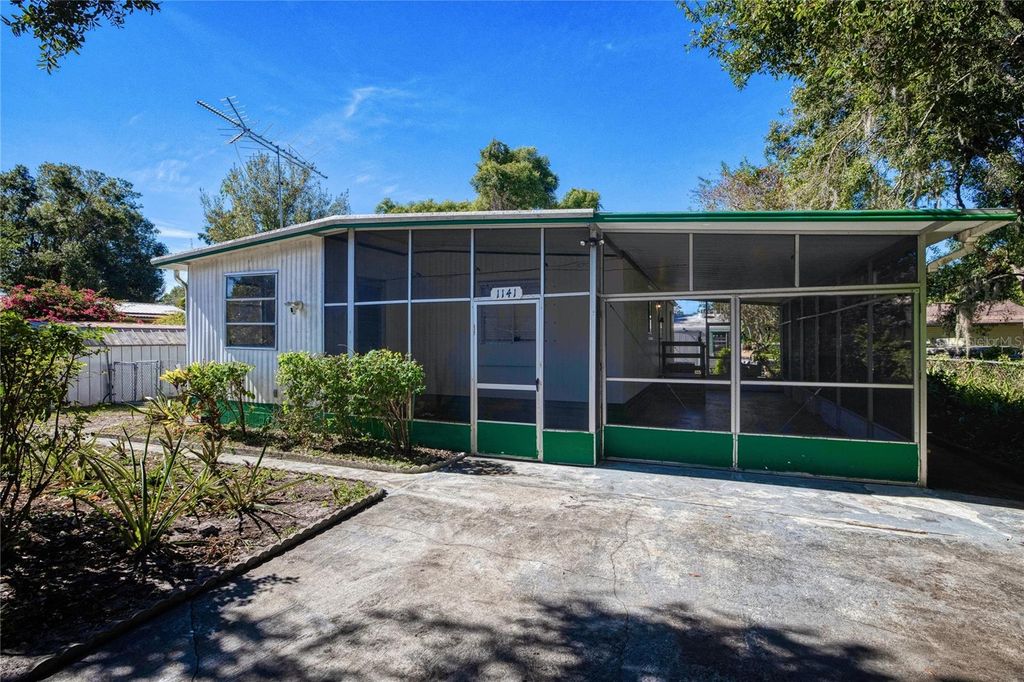 Photo of 1141 SE 5th Avenue, Arcadia, FL 34266 (MLS # C7517621)