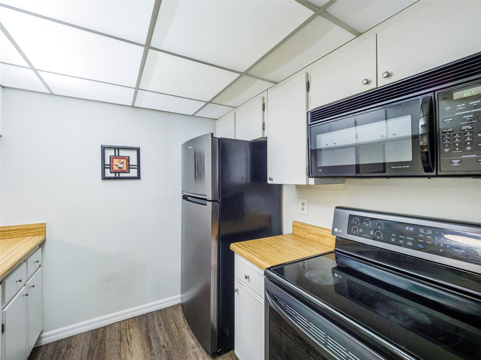 VILLAGE BROOKE SEC 2 - Residential