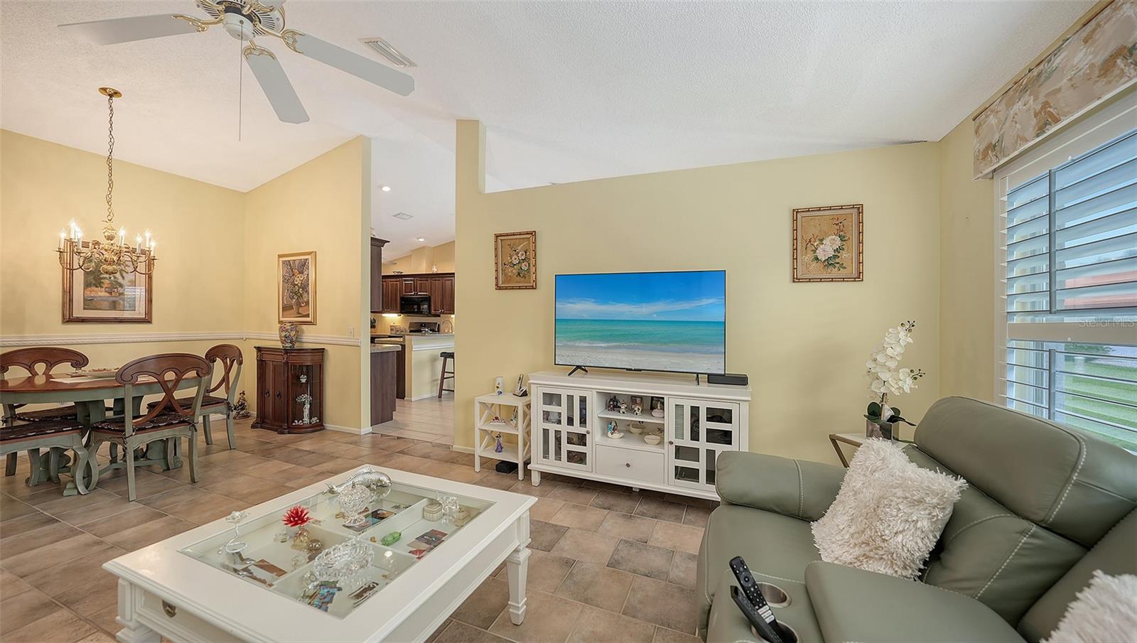 CASA DEL SOL SEC VIII - Residential