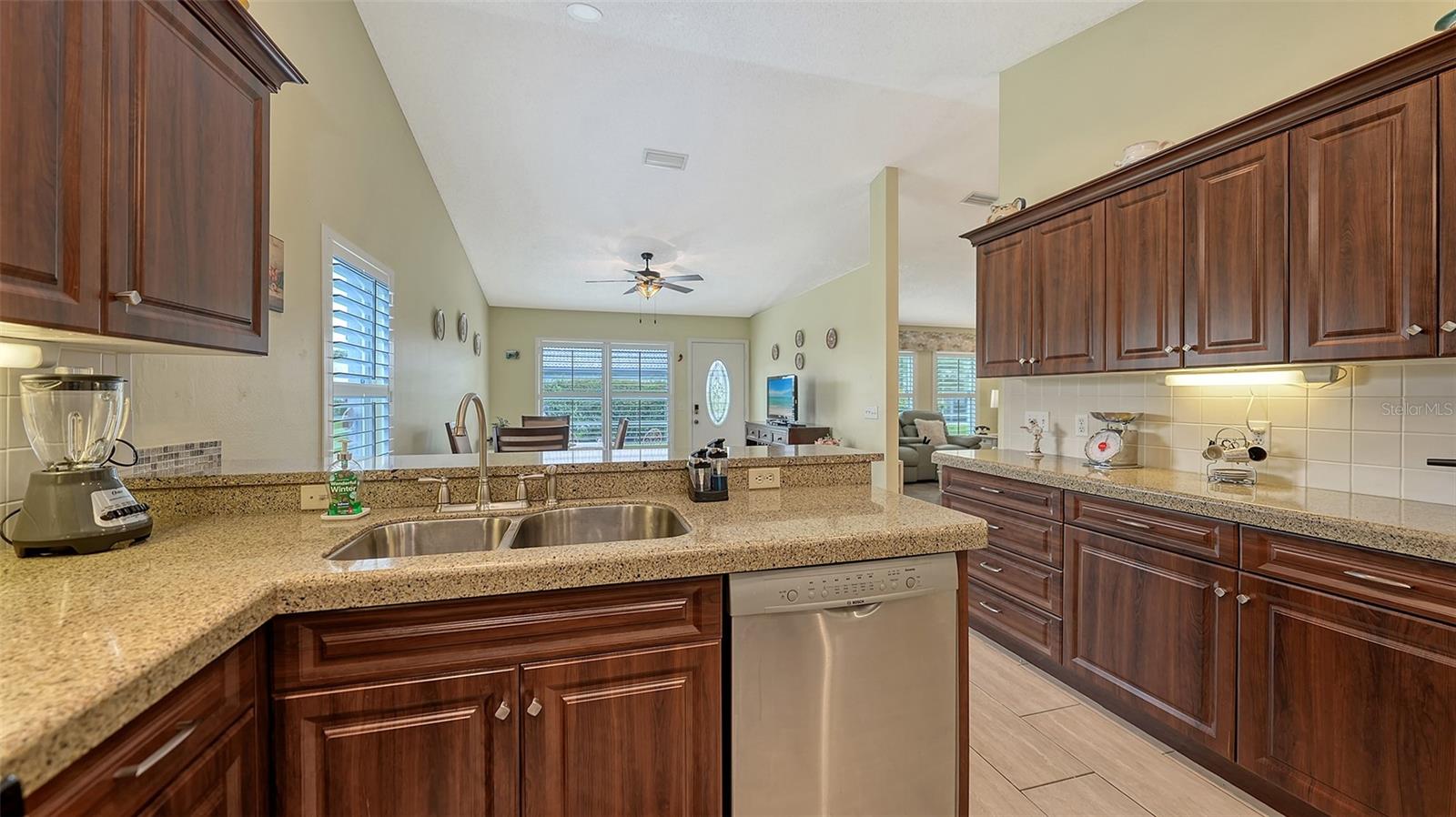 CASA DEL SOL SEC VIII - Residential