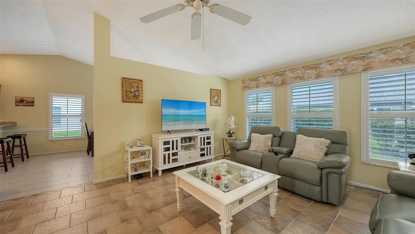 CASA DEL SOL SEC VIII - Residential