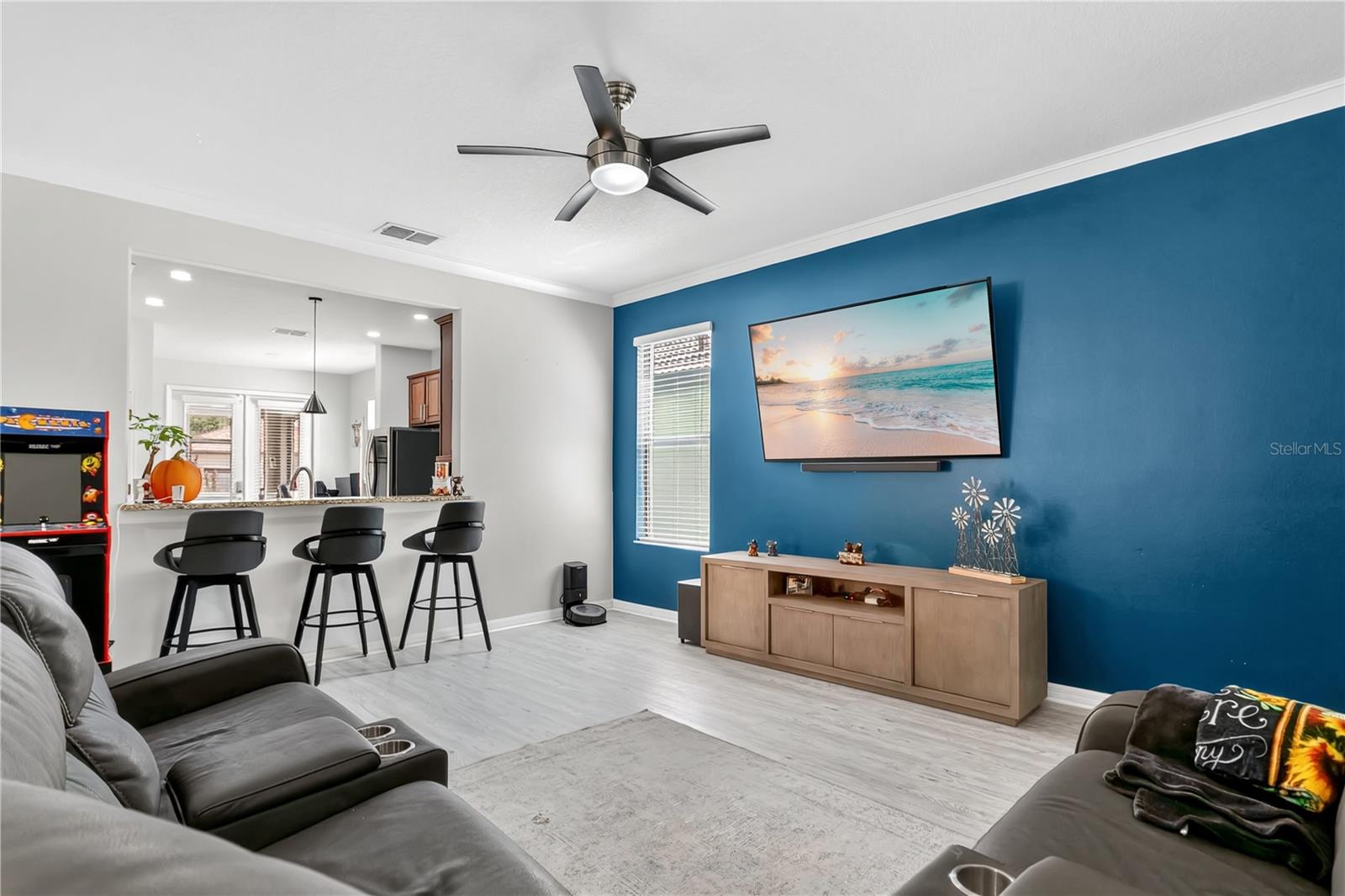 2020 FISHTAIL FERN WAY