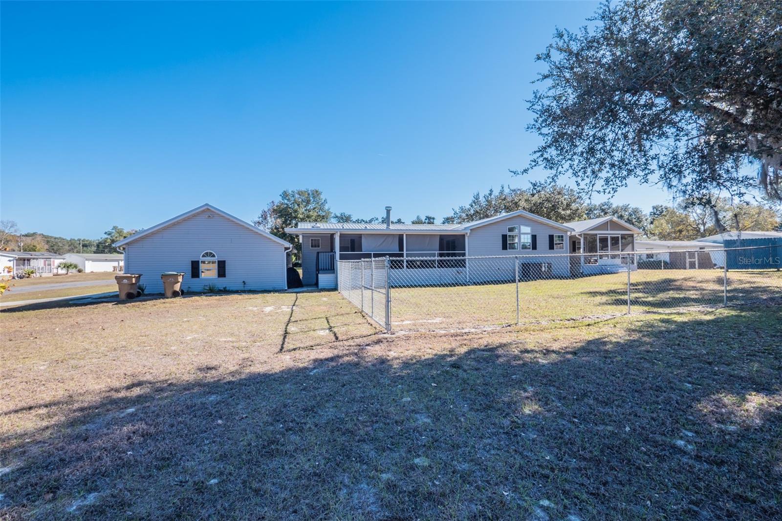 PELICAN ISLE ESTATES, 1ST ADD - Residential