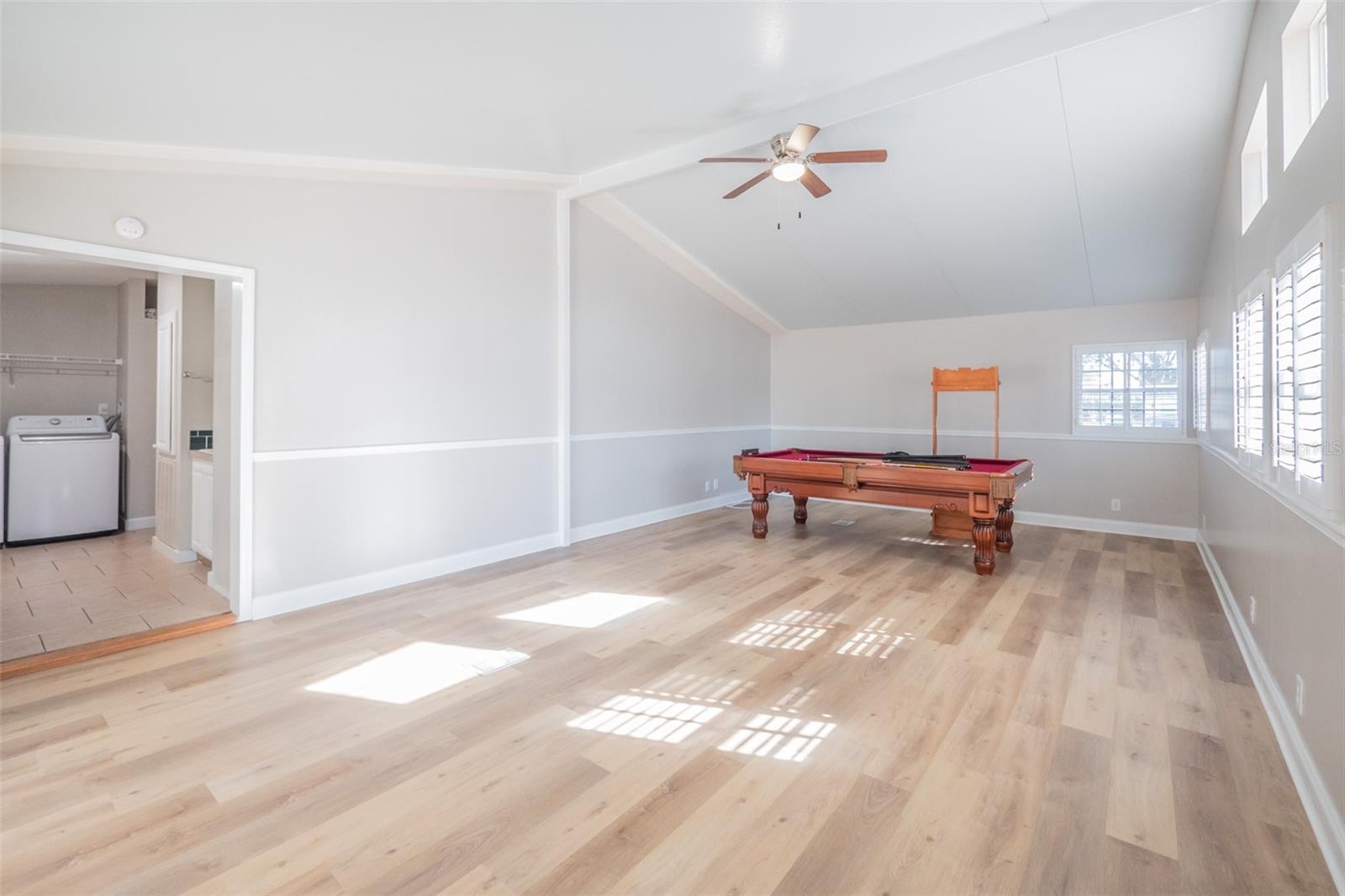 PELICAN ISLE ESTATES, 1ST ADD - Residential