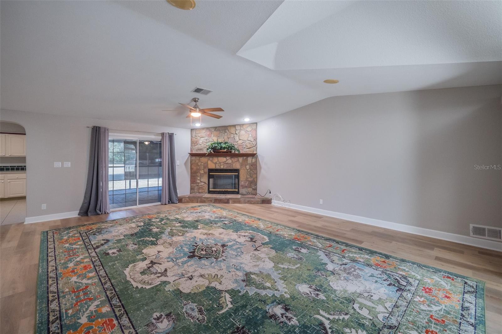 PELICAN ISLE ESTATES, 1ST ADD - Residential