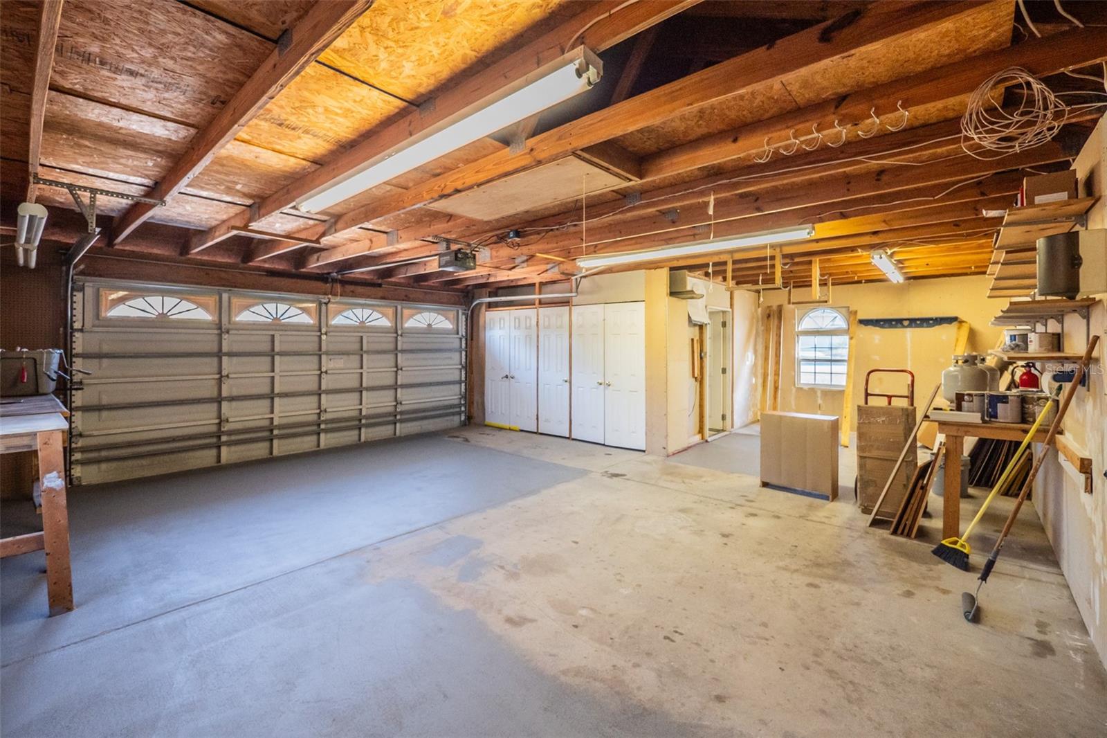 PELICAN ISLE ESTATES, 1ST ADD - Residential