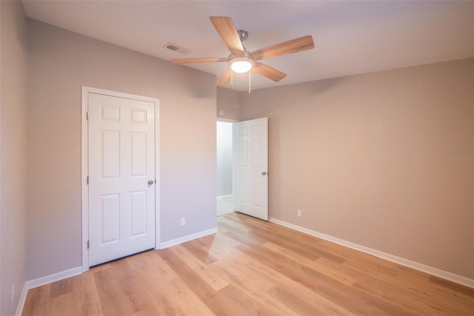 PELICAN ISLE ESTATES, 1ST ADD - Residential