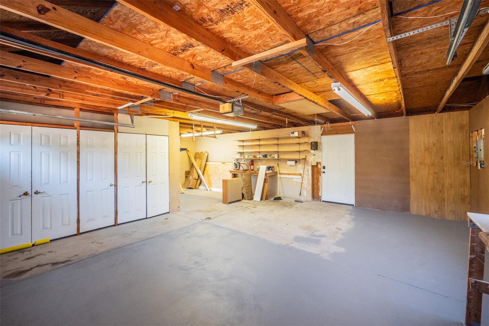 PELICAN ISLE ESTATES, 1ST ADD - Residential