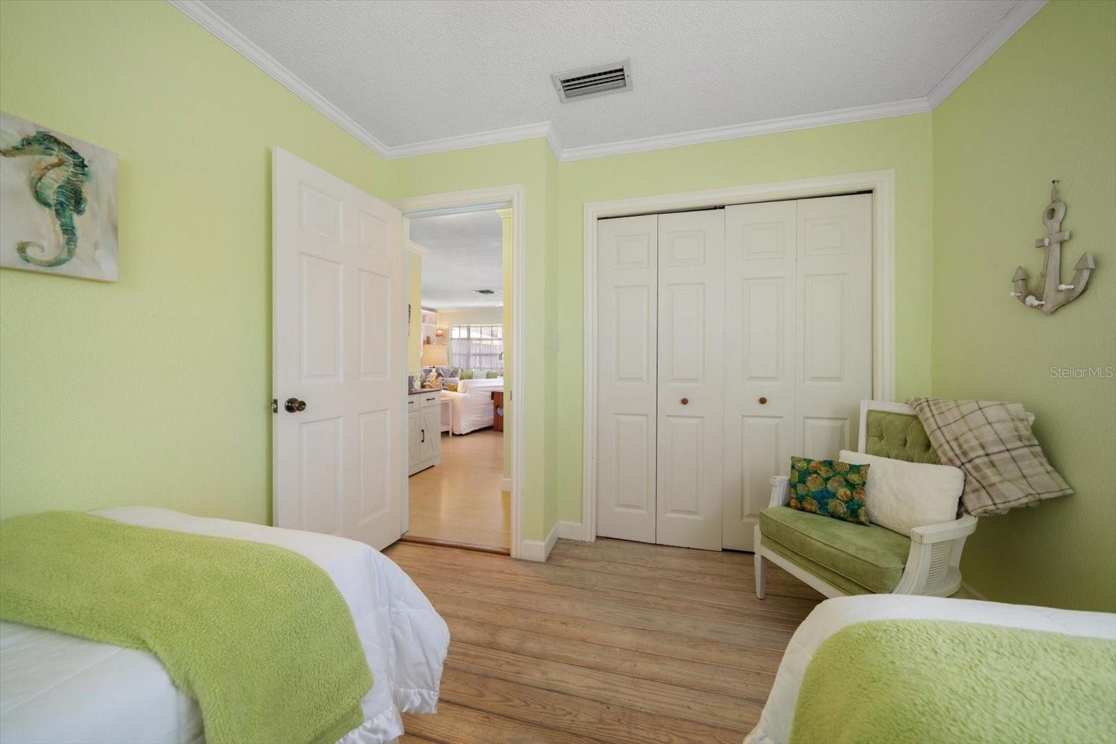 CYPRESS COVE I CONDO - Residential