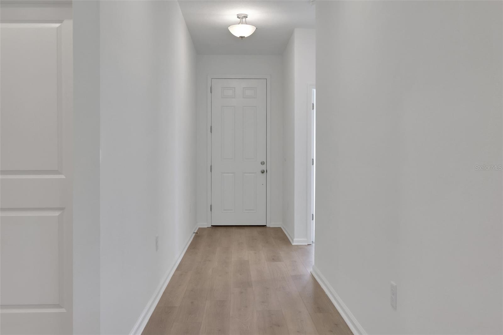 720 SUNSHOWER DRIVE