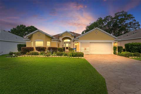 Photo of 16840 SE 85th Sapelo Court, The Villages, FL 32162 (MLS # G5113557)