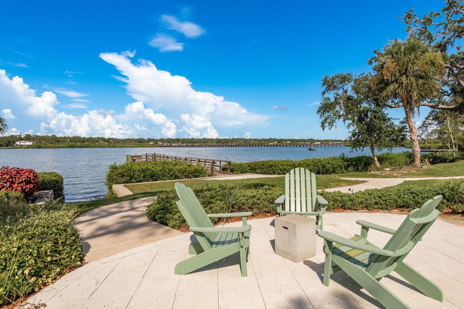 BAYSIDE TERRACE - Residential