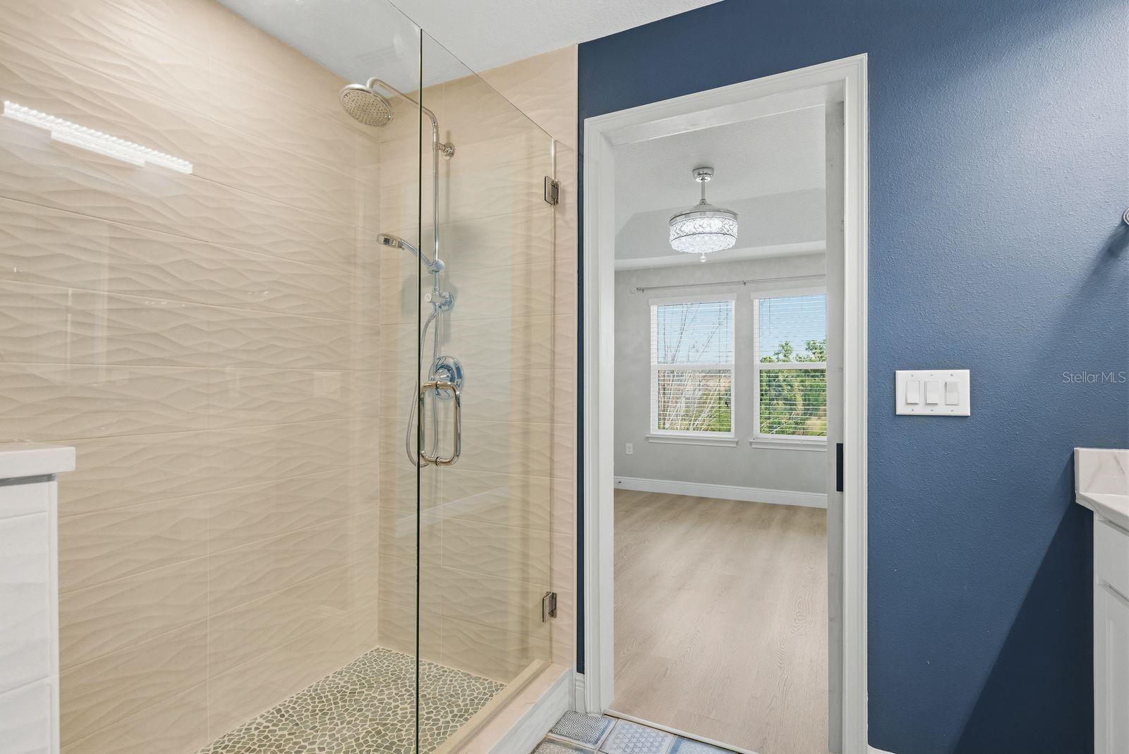 BAYSIDE TERRACE - Residential