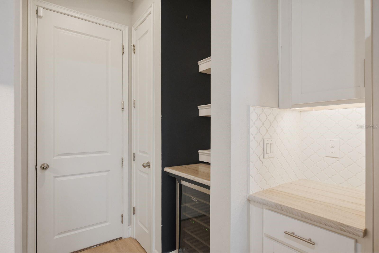 BAYSIDE TERRACE - Residential