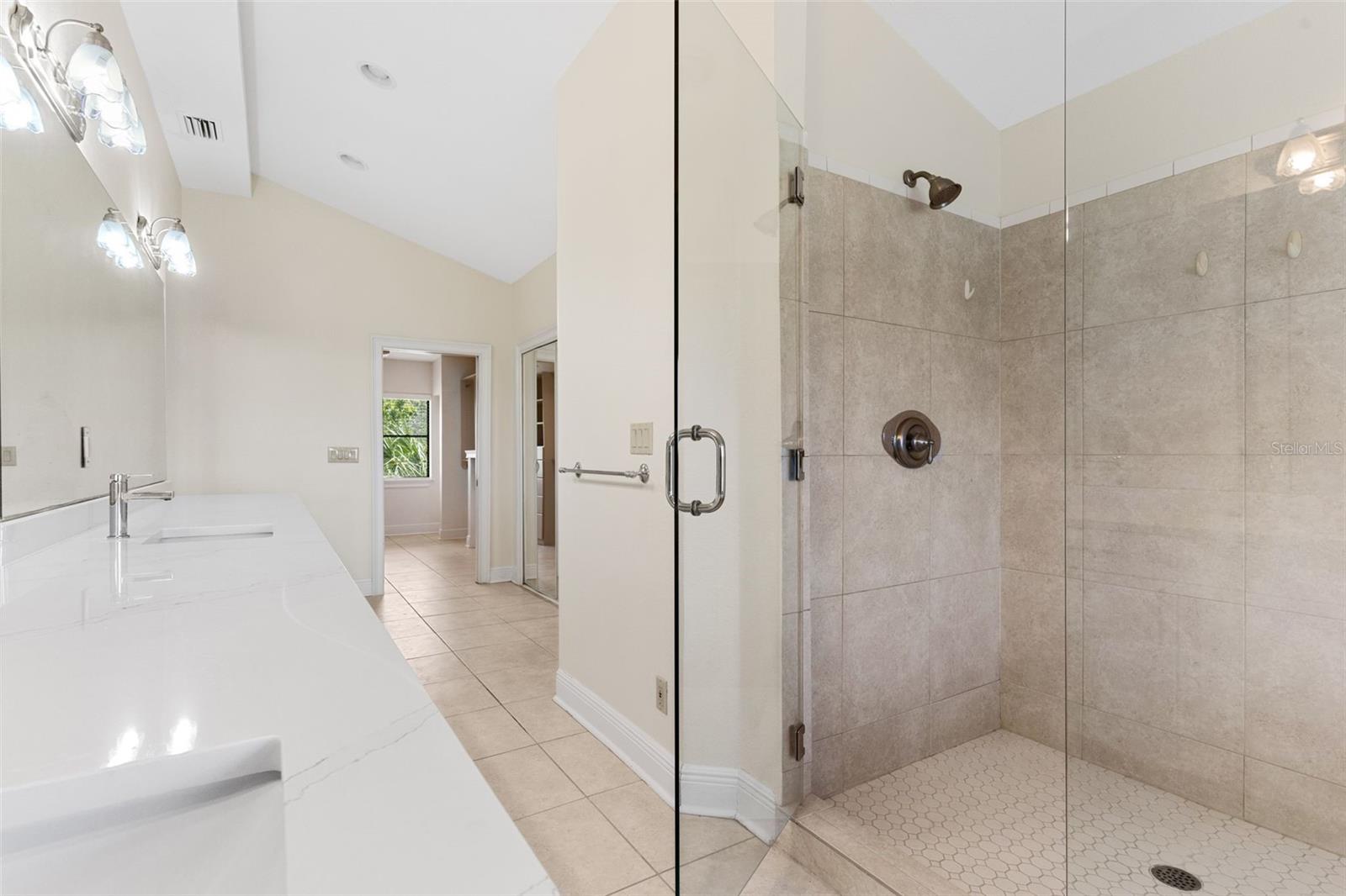 BAYWOOD PARK - Residential