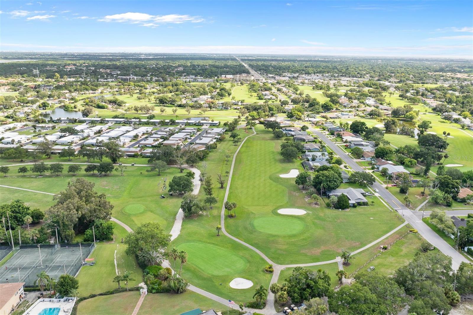 BAYWOOD PARK - Residential