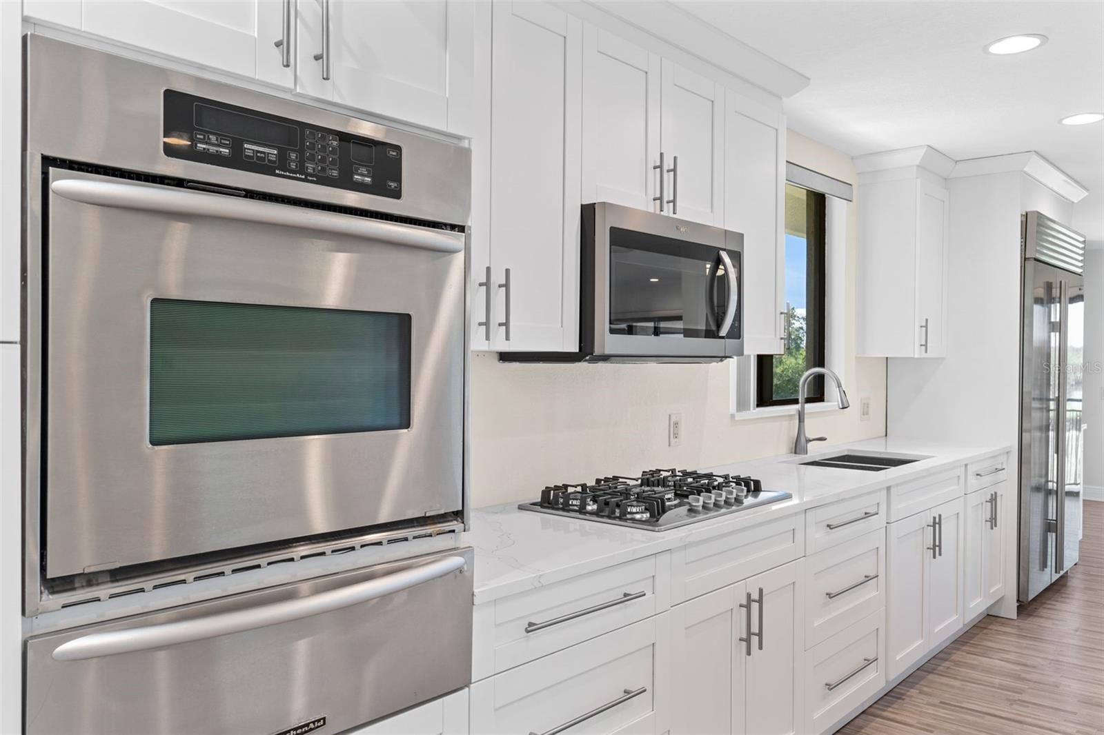 BAYWOOD PARK - Residential