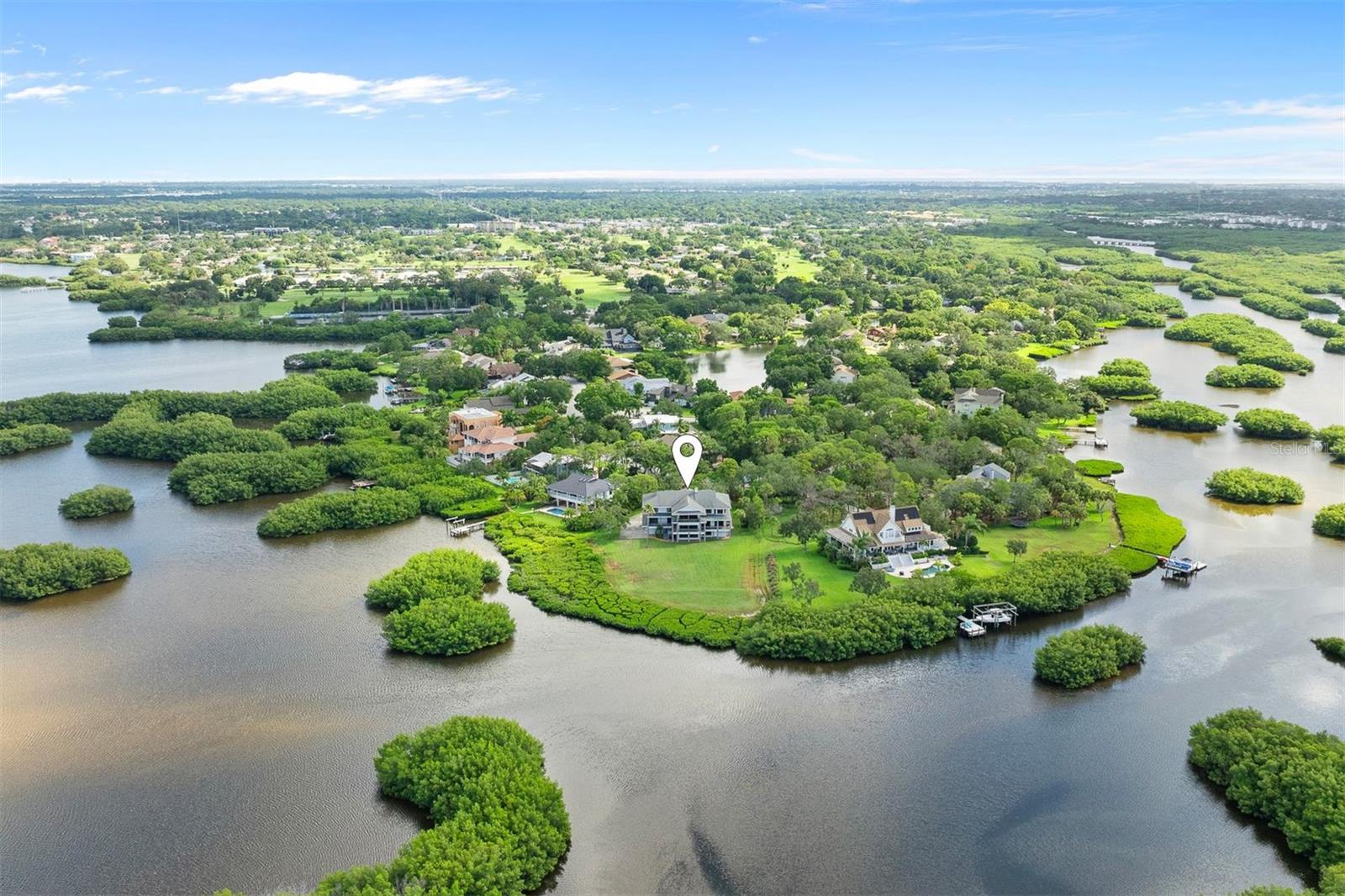 BAYWOOD PARK - Residential