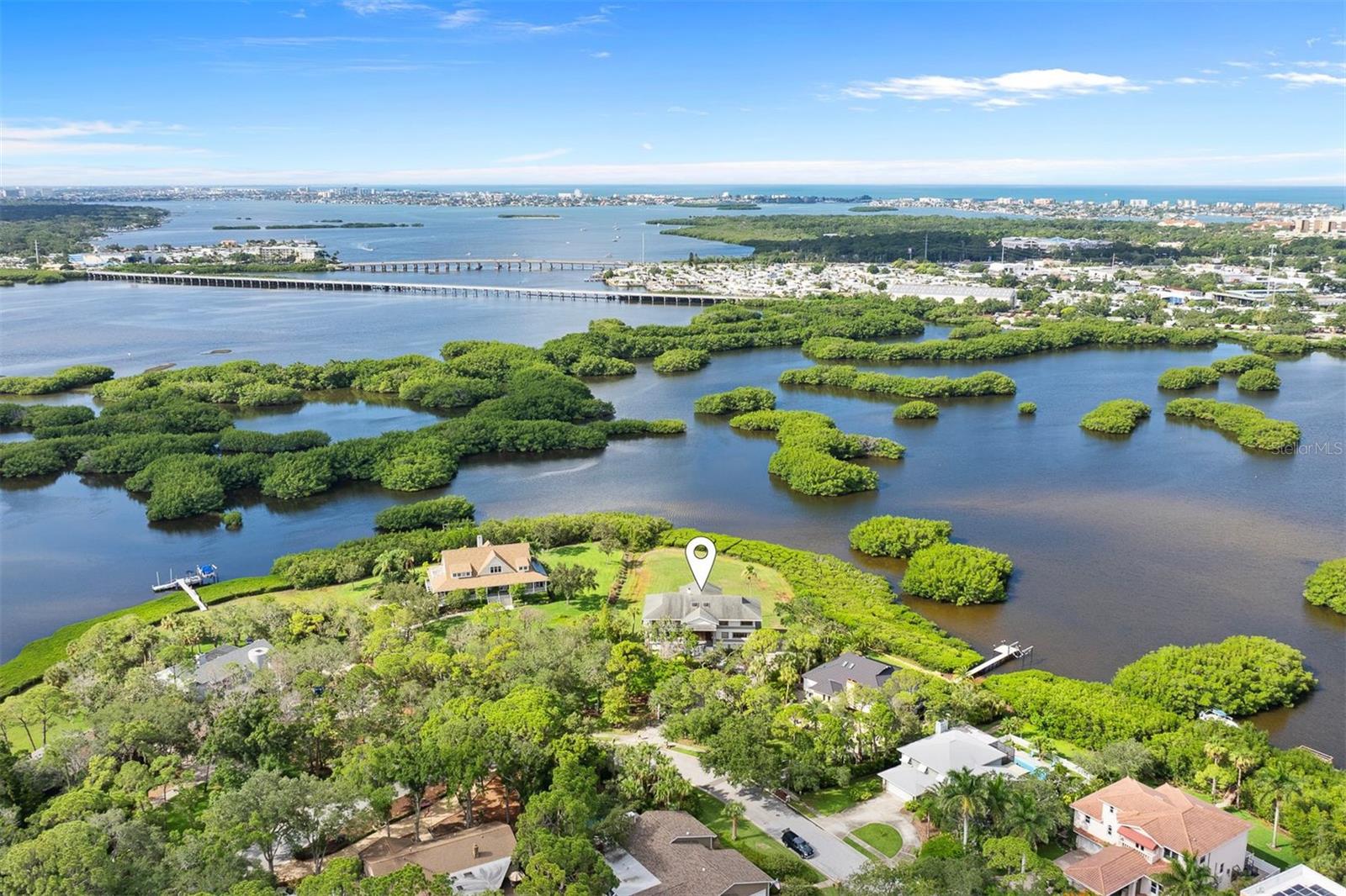 BAYWOOD PARK - Residential