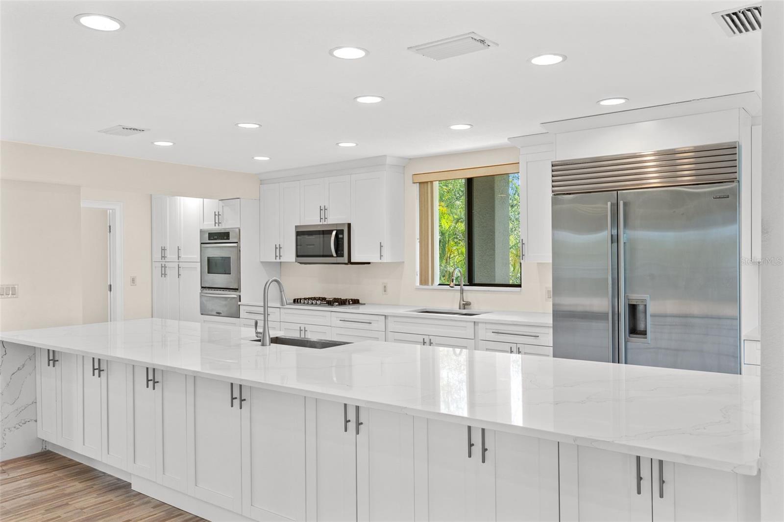 BAYWOOD PARK - Residential