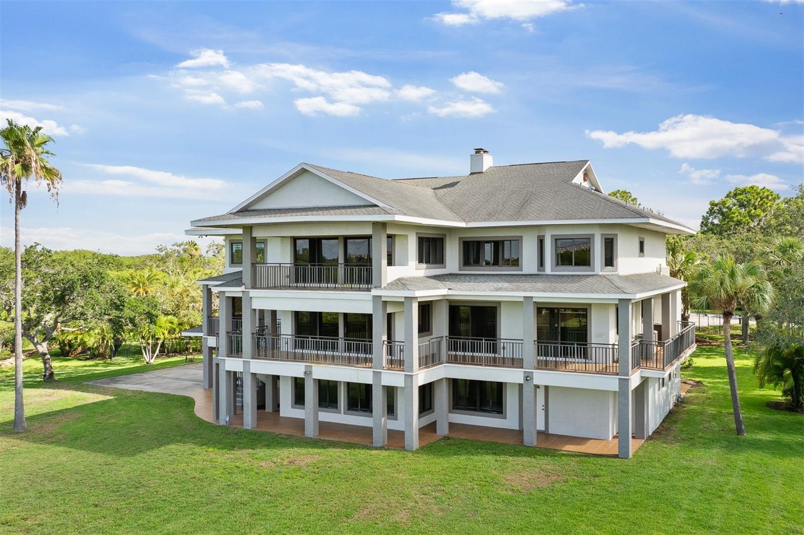 BAYWOOD PARK - Residential