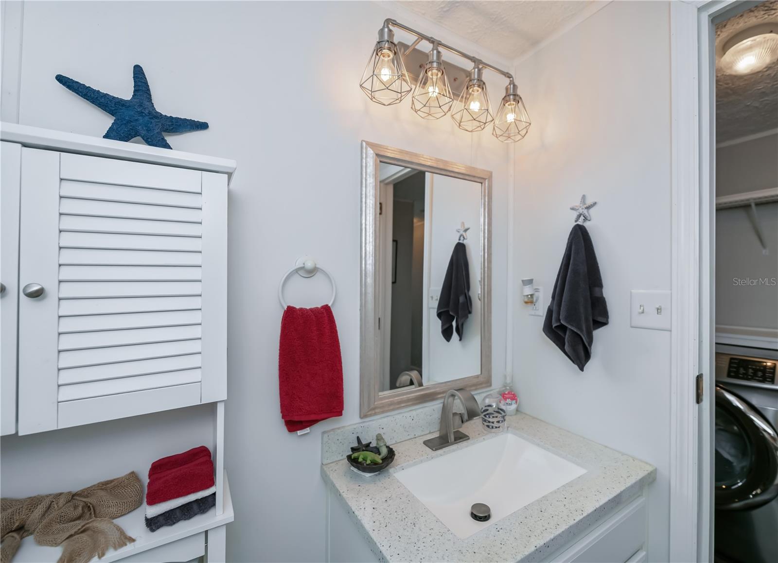 BAY PALMS MH COMMUNITY - Residential