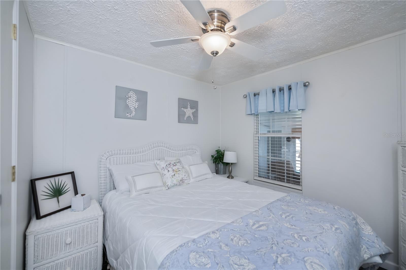 BAY PALMS MH COMMUNITY - Residential