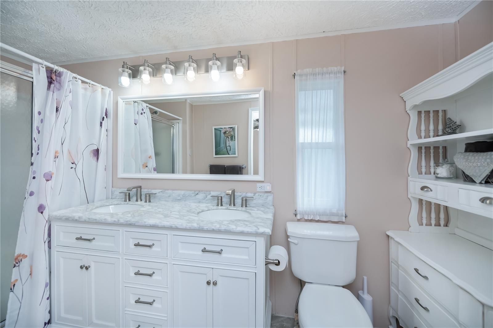 BAY PALMS MH COMMUNITY - Residential