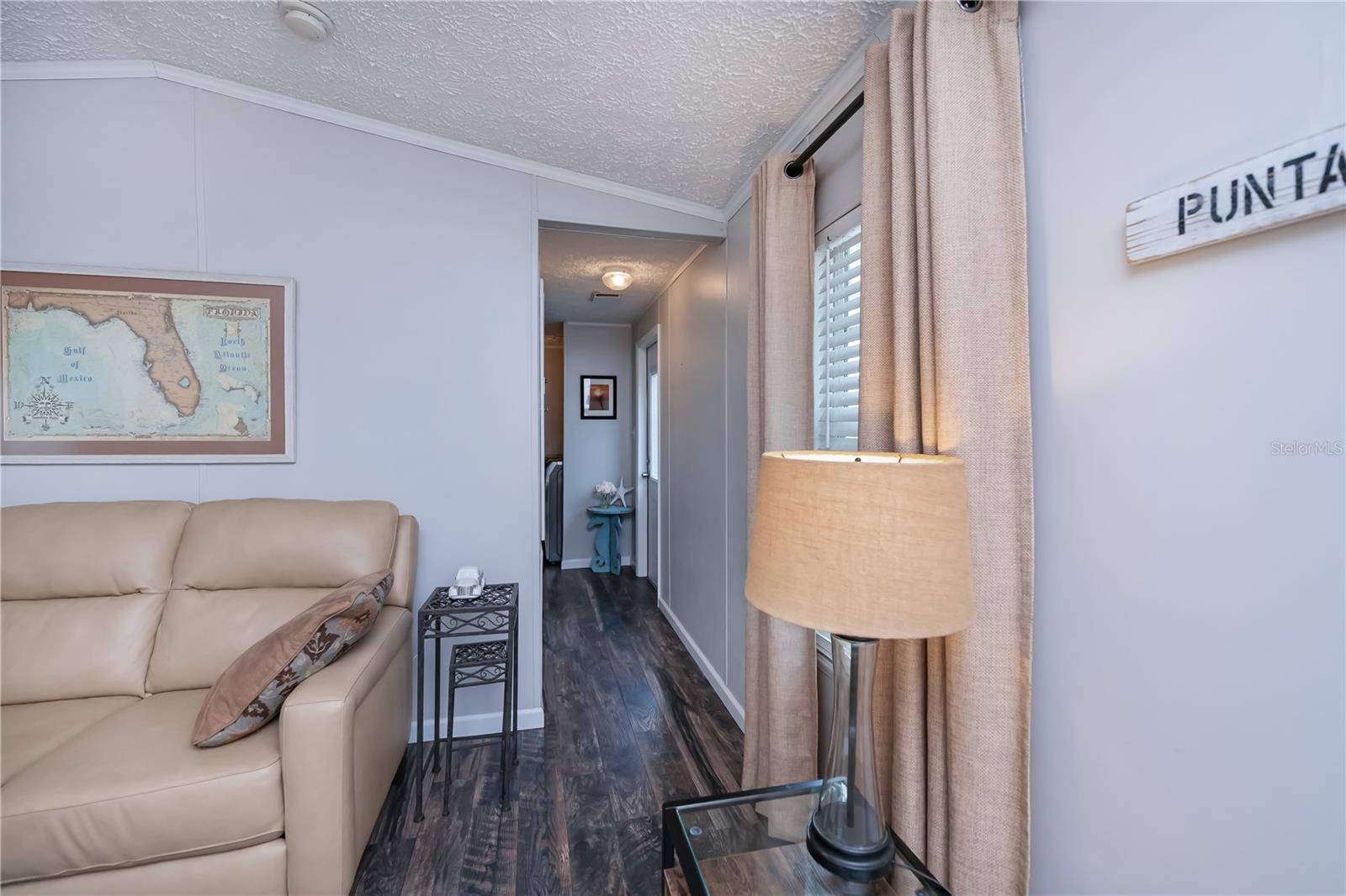 BAY PALMS MH COMMUNITY - Residential