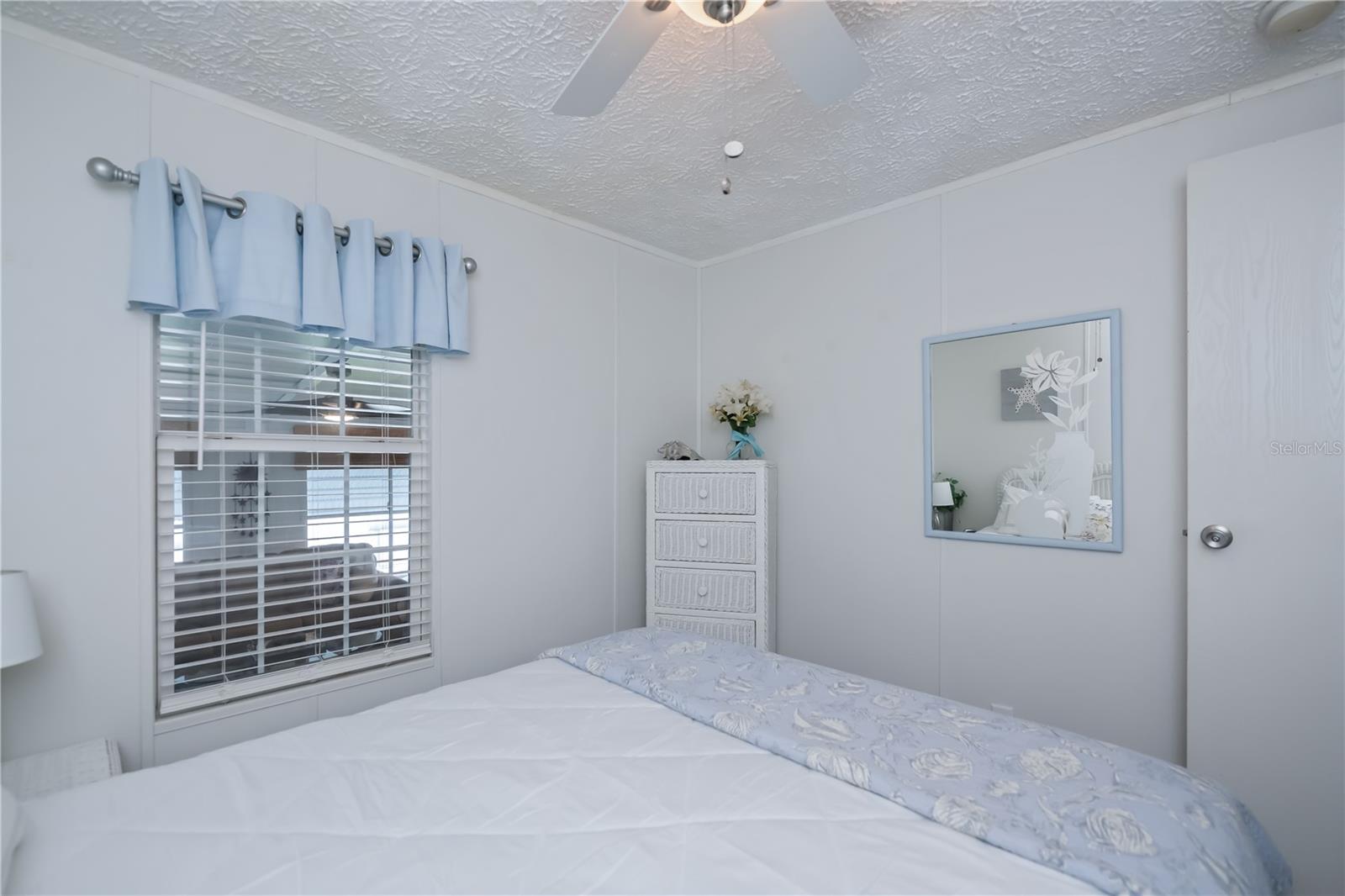 BAY PALMS MH COMMUNITY - Residential