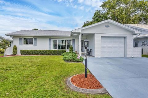 Photo of 4203 Neil Lane, Bradenton, FL 34208 (MLS # A4660298)