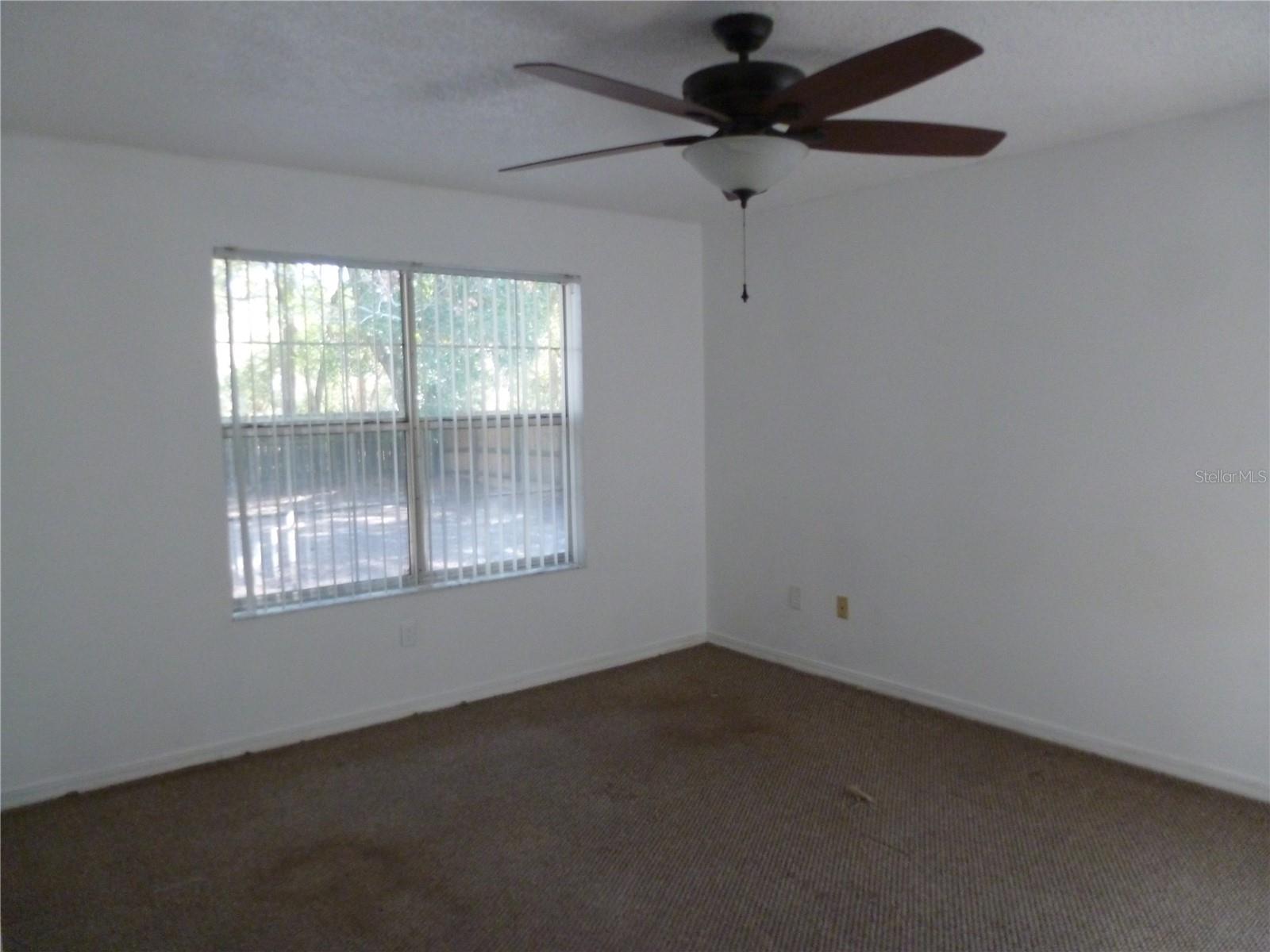 ASHLEY OAKS HAW - Residential