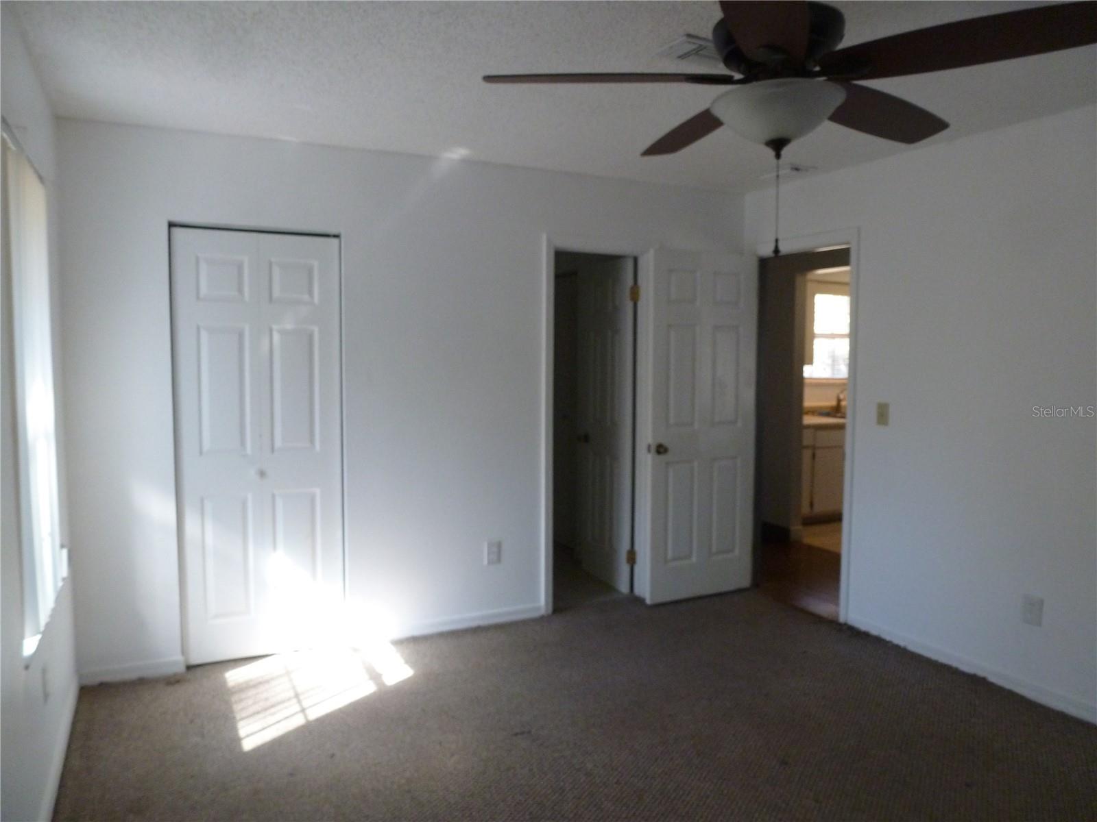 ASHLEY OAKS HAW - Residential