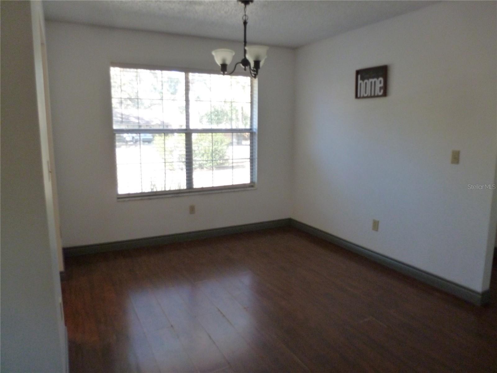 ASHLEY OAKS HAW - Residential