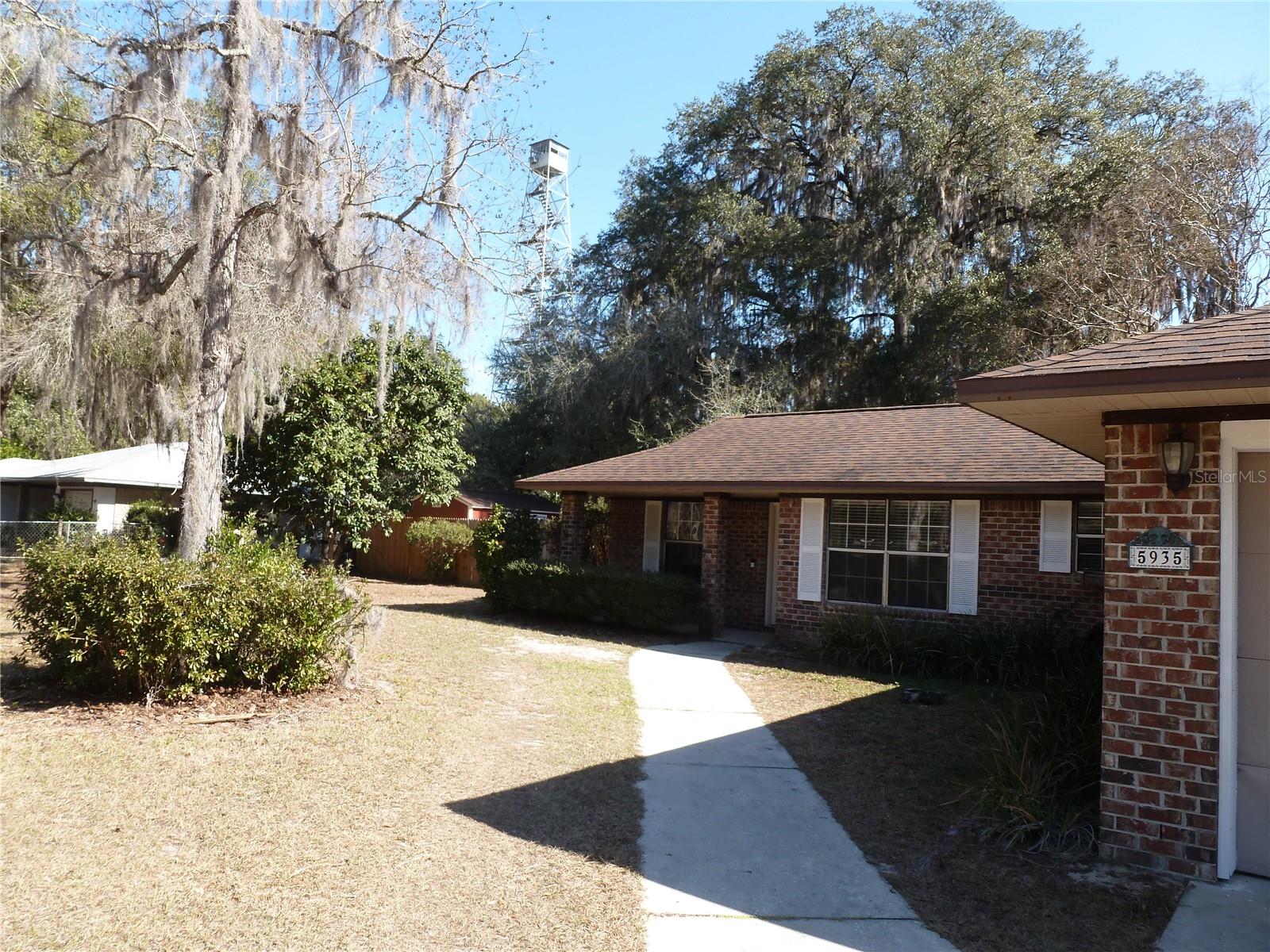 ASHLEY OAKS HAW - Residential