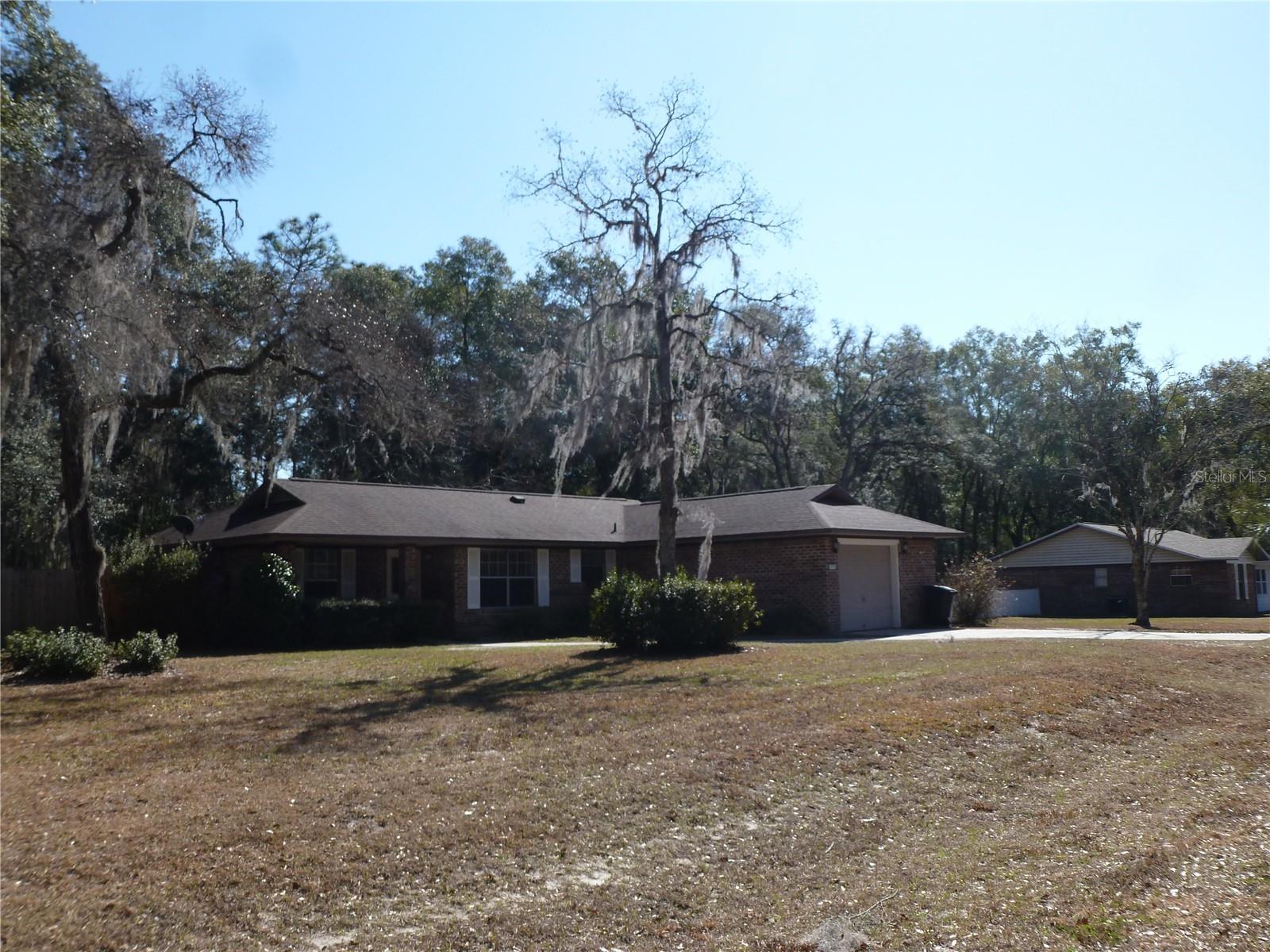 ASHLEY OAKS HAW - Residential