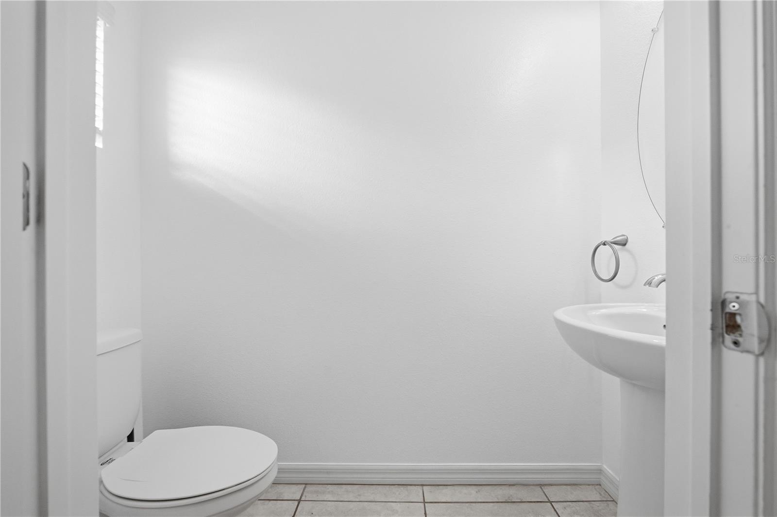 WOODSIDE TRACE - Residential Lease