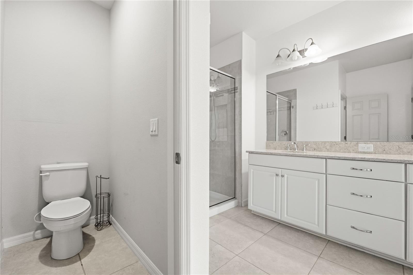 WOODSIDE TRACE - Residential Lease