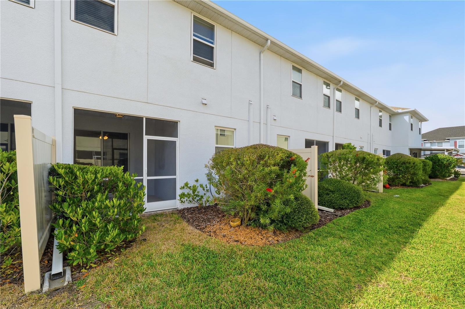 WOODSIDE TRACE - Residential Lease