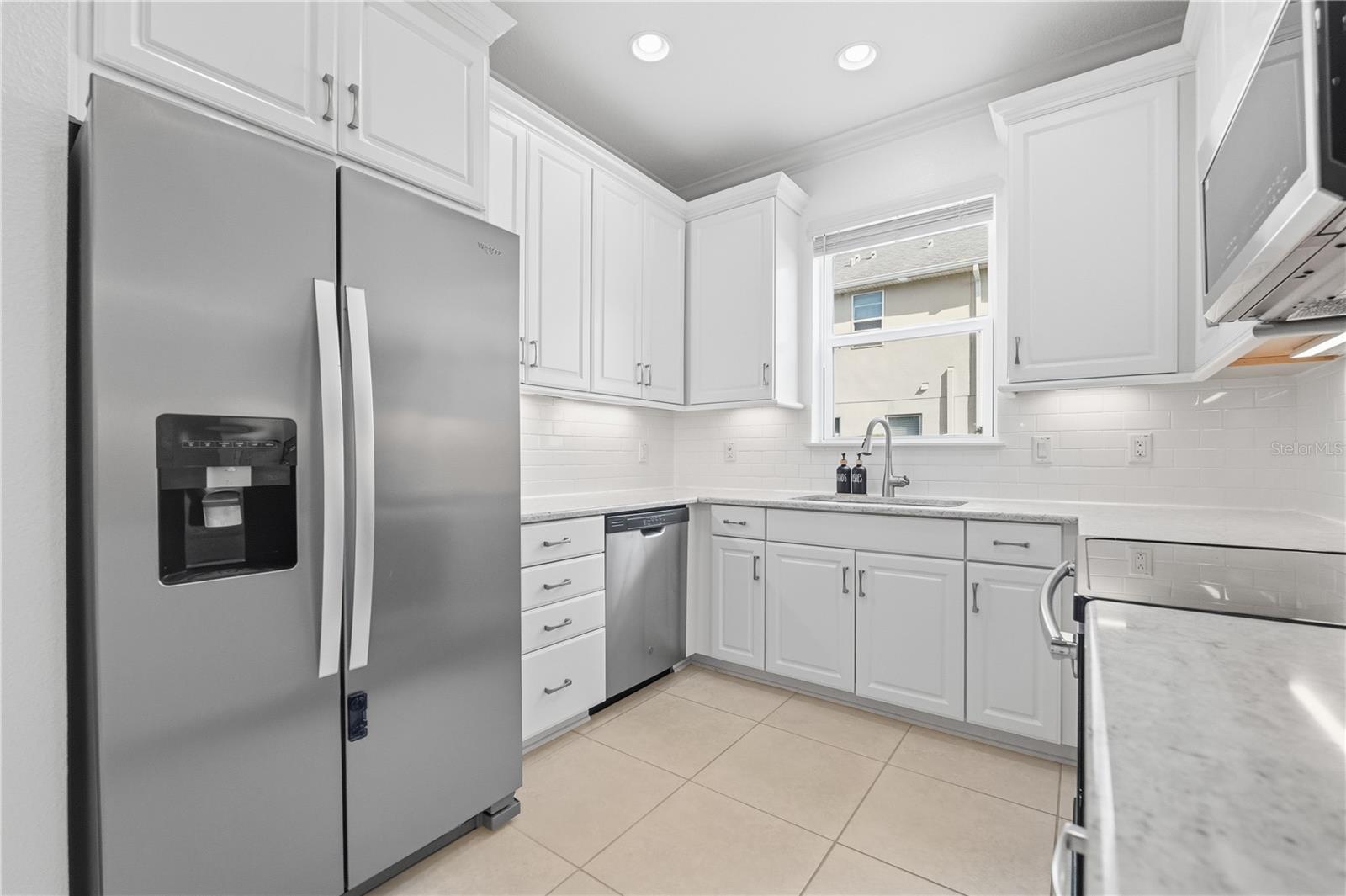 WOODSIDE TRACE - Residential Lease