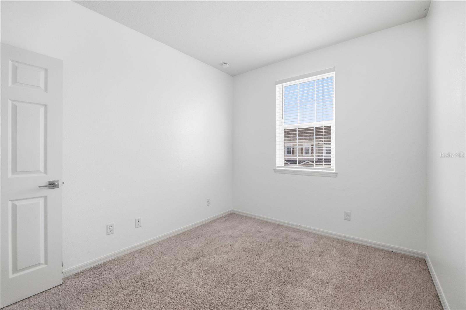 WOODSIDE TRACE - Residential Lease