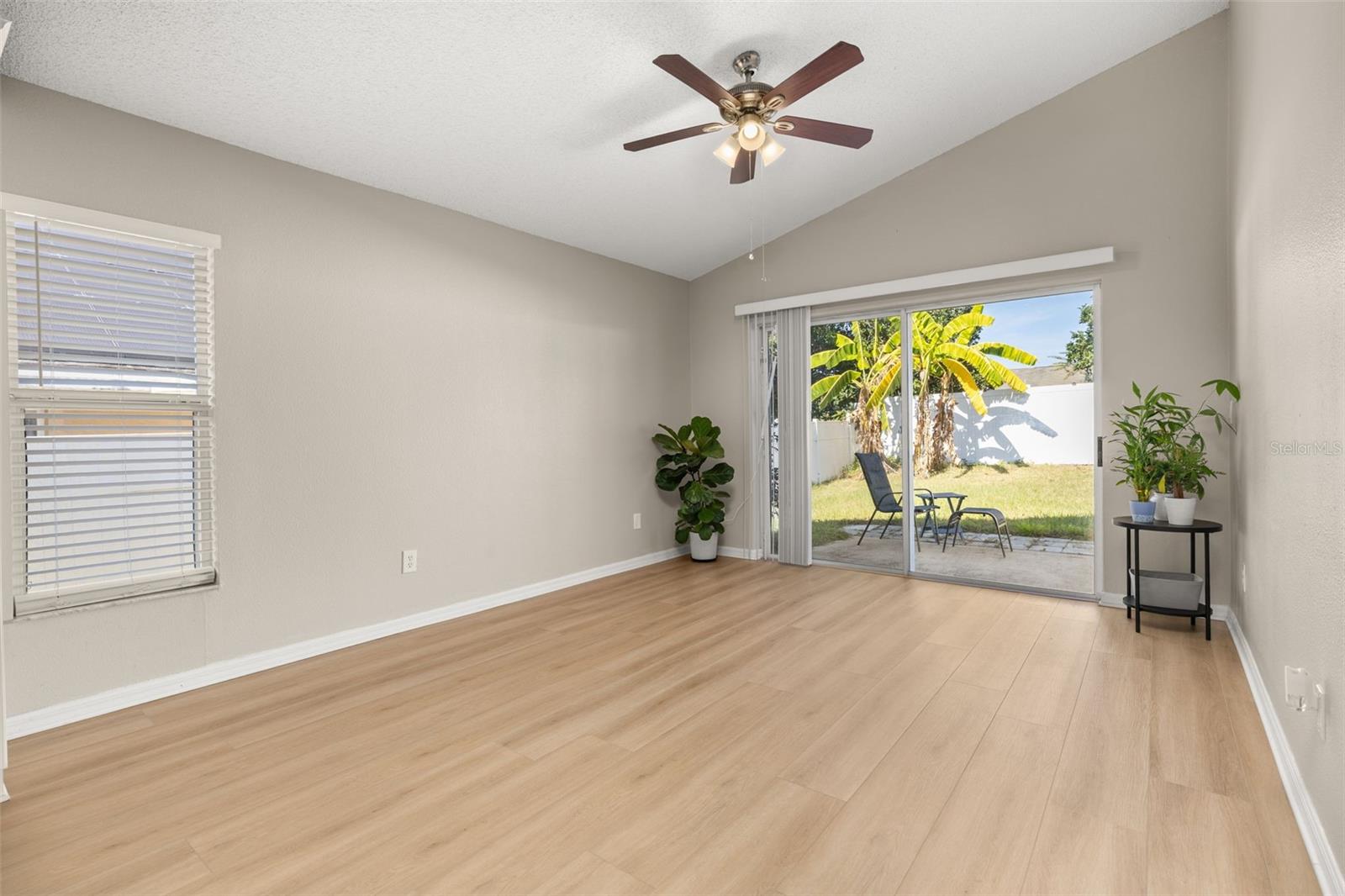 FLORIDA PINES PH 03 - Residential